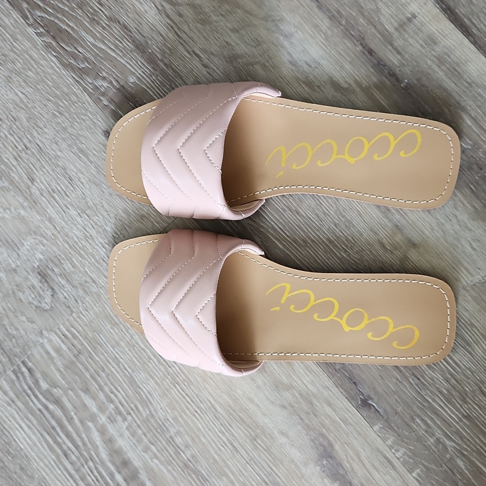 Womens sandles